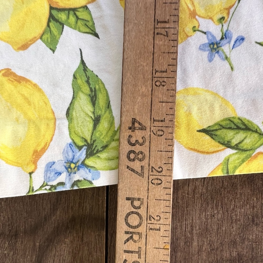 TALBOTS Perfect Shorts Lemon Blossom Sz 20W Bermuda Pockets Cotton Blend Stretch - Picture 9 of 15